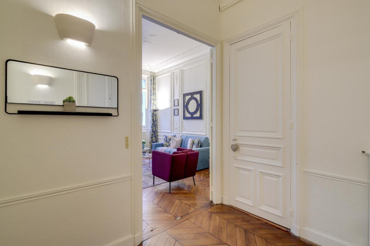 Sweett - Messine Apartment ปารีส ภายนอก รูปภาพ